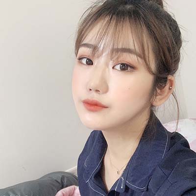 wonjin selfie