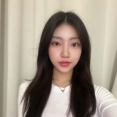 wonjin selfie