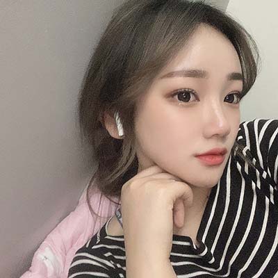 wonjin selfie